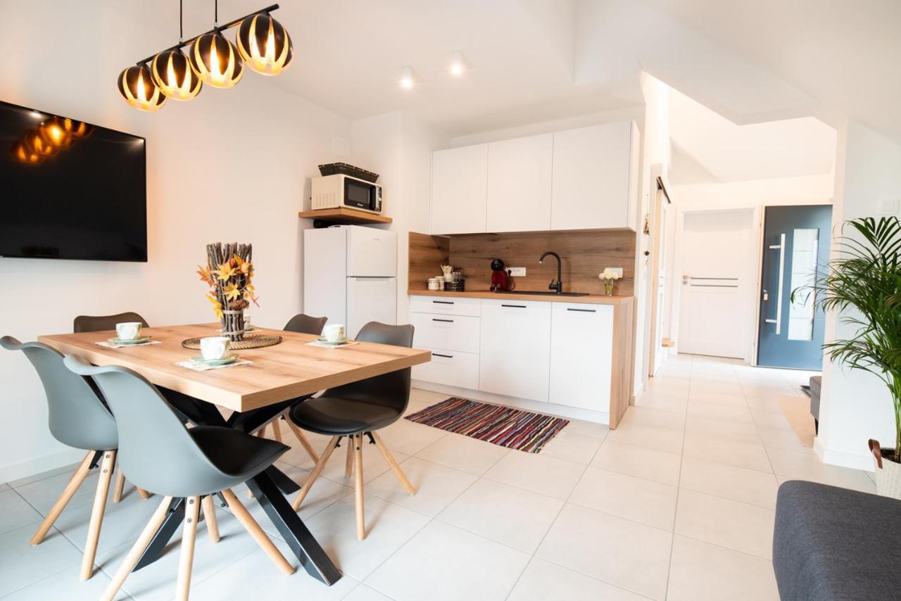Apple Tree Apartment เบลด ภายนอก รูปภาพ